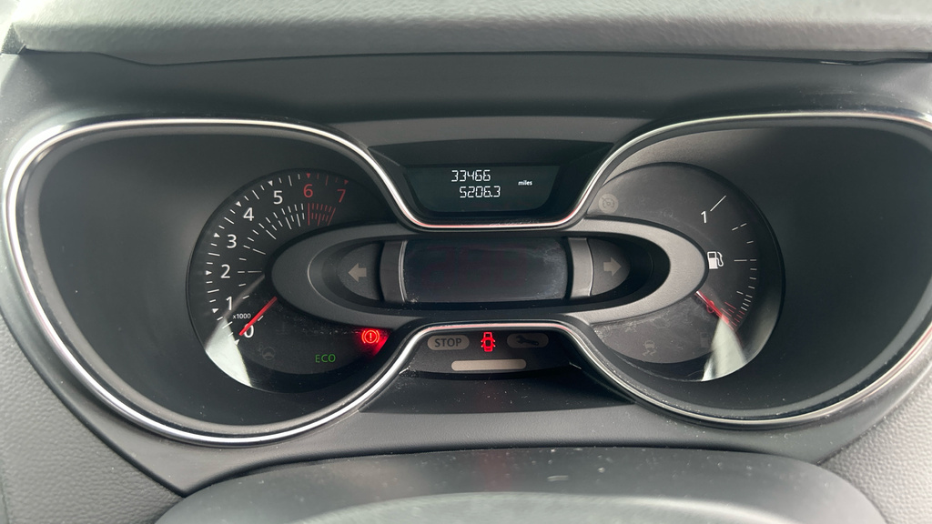 Renault Captur 0.9 Tce 90 Play Red #13