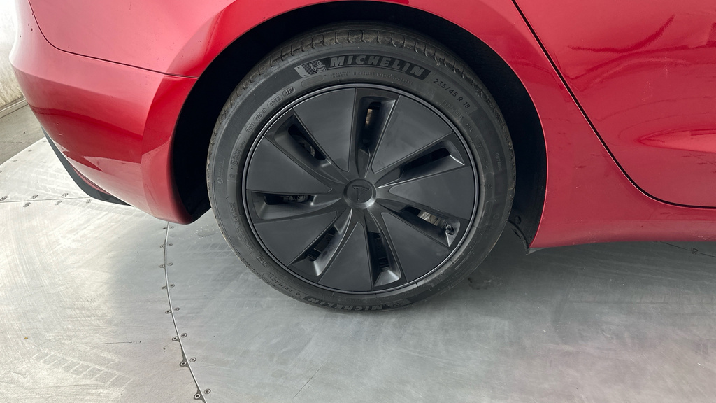 Tesla Model 3 Dual Motor Long Range Saloon 4 Black #24