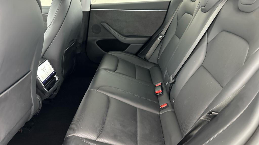 Tesla Model 3 Dual Motor Long Range Saloon 4 Black #19