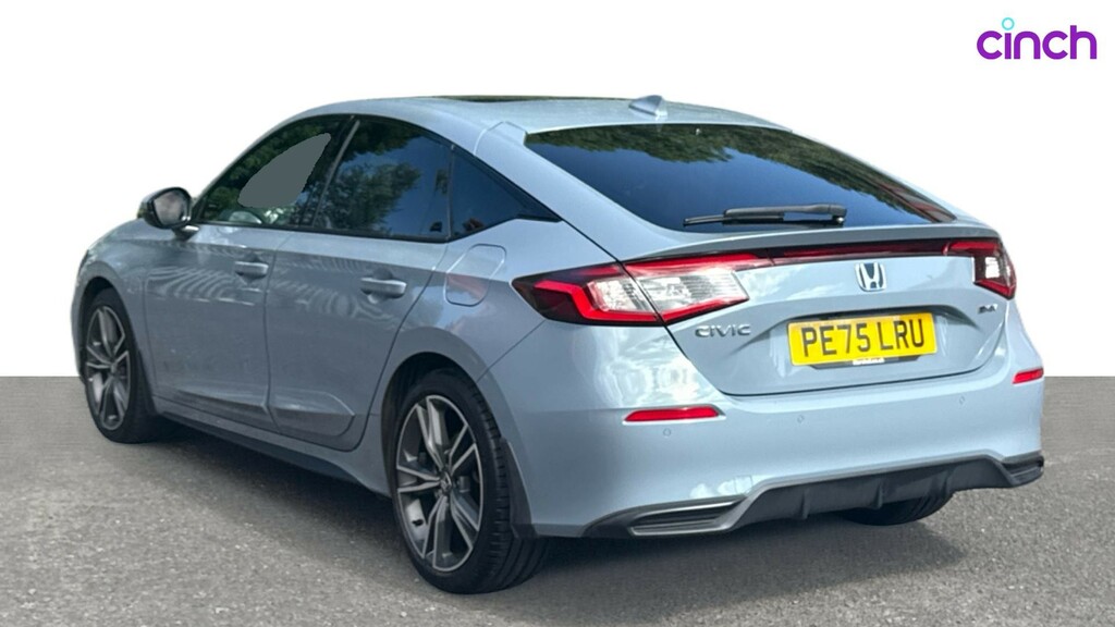 Honda Civic I-mmd Advance White #5
