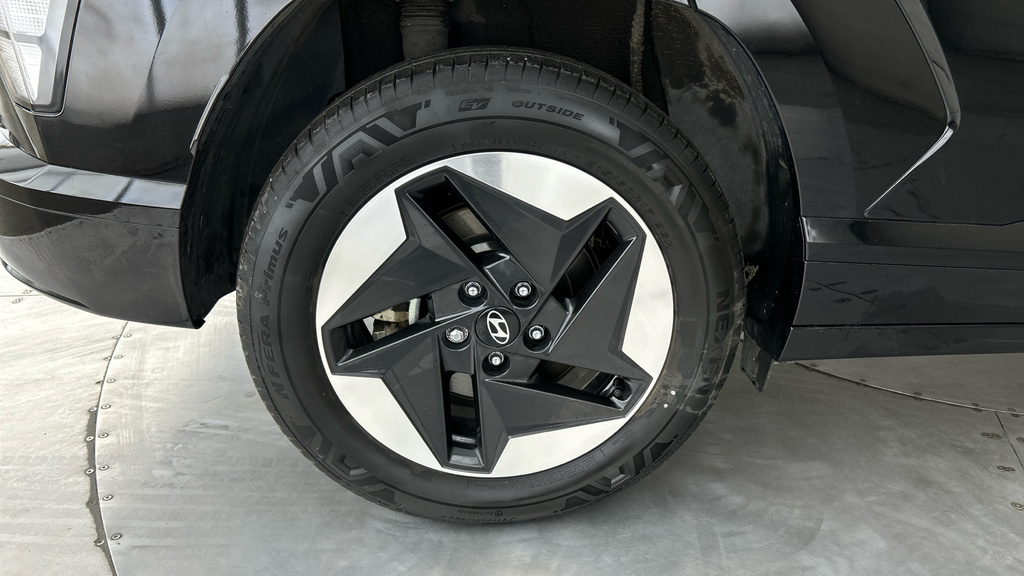 Hyundai Kona Advance Black #28
