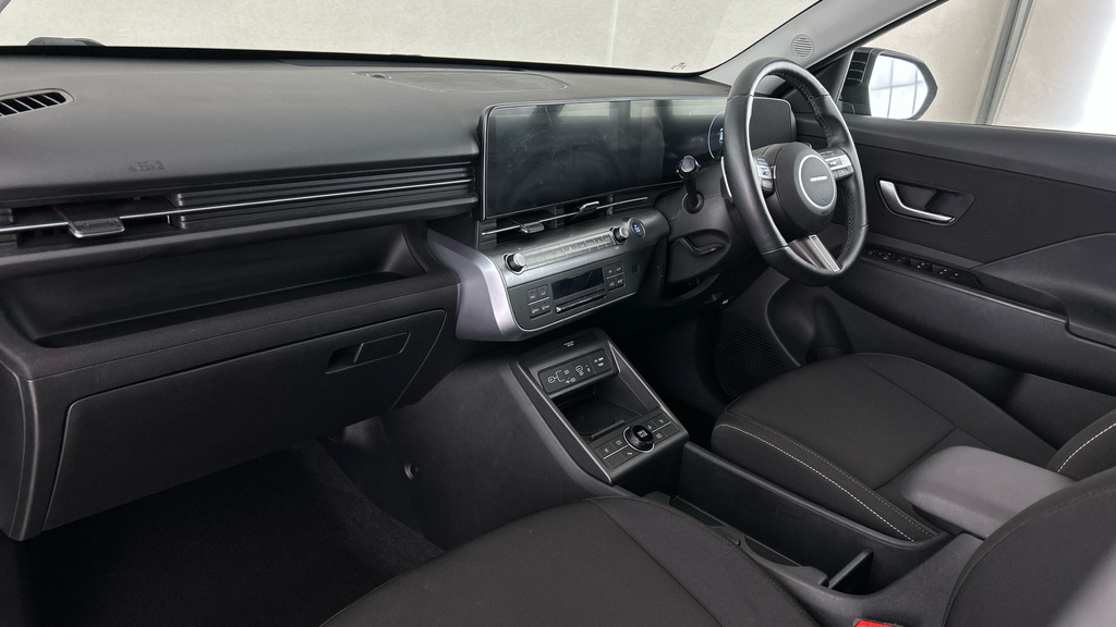 Hyundai Kona Advance Black #12