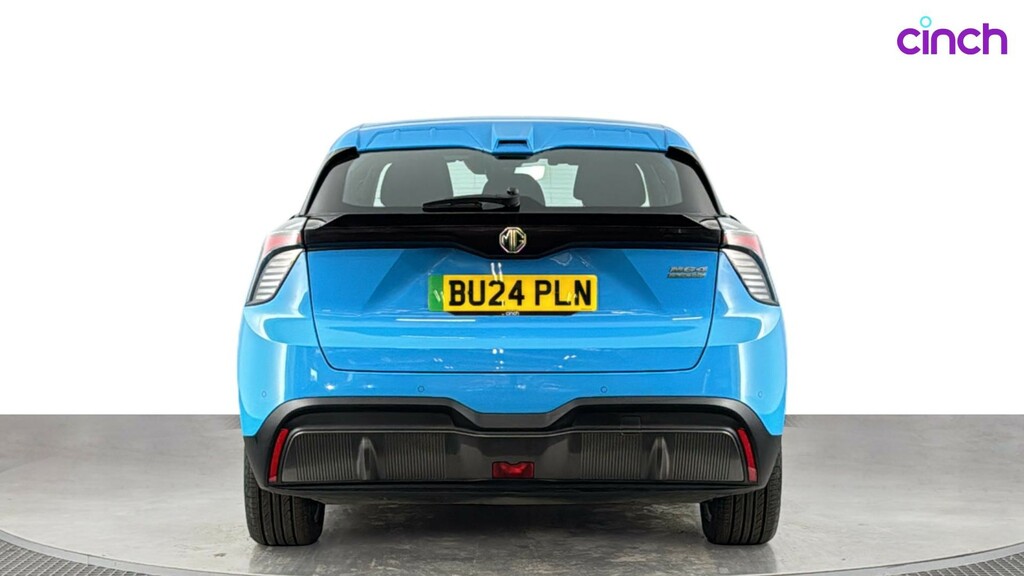 MG MG4 64Kwh Se Long Range Hatchback 2 Black #4