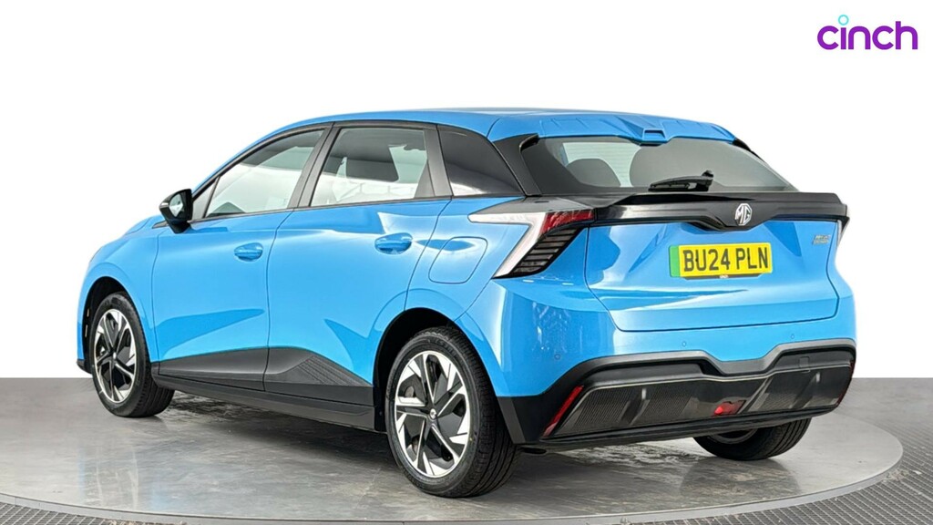 MG MG4 64Kwh Se Long Range Hatchback 2 Black #5