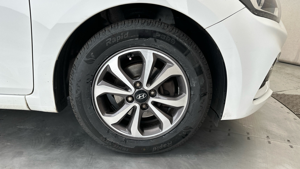 Hyundai I20 Se Silver #25