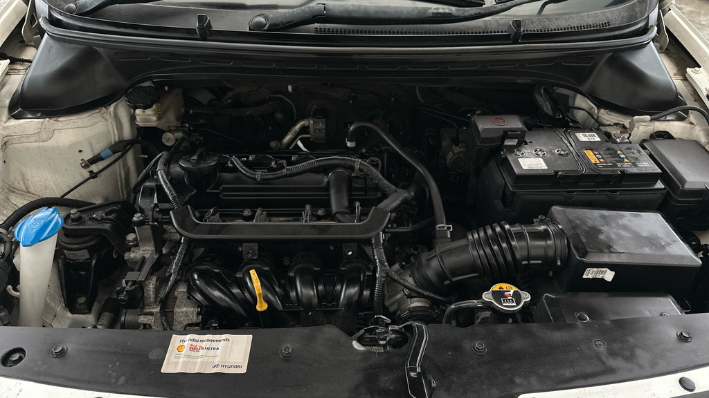 Hyundai I20 Se Silver #21