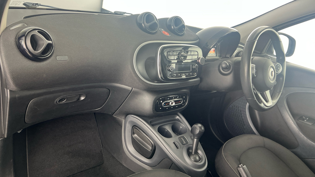 Smart Forfour 0.9T Prime Sport Premium Plus White #11