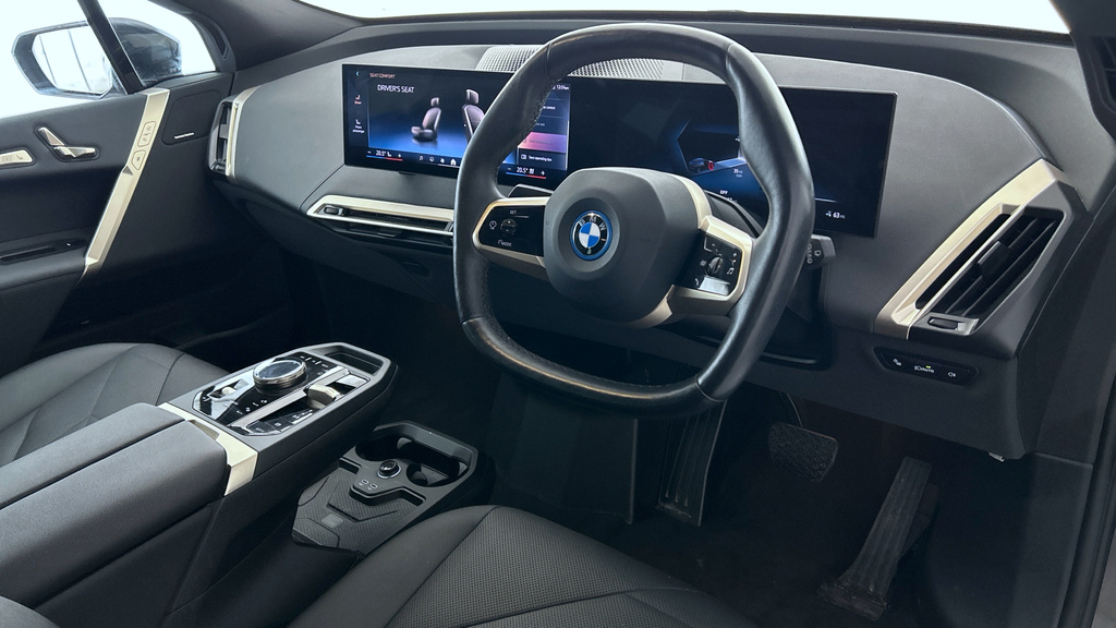 BMW iX Ix Xdrive40 M Sport White #12