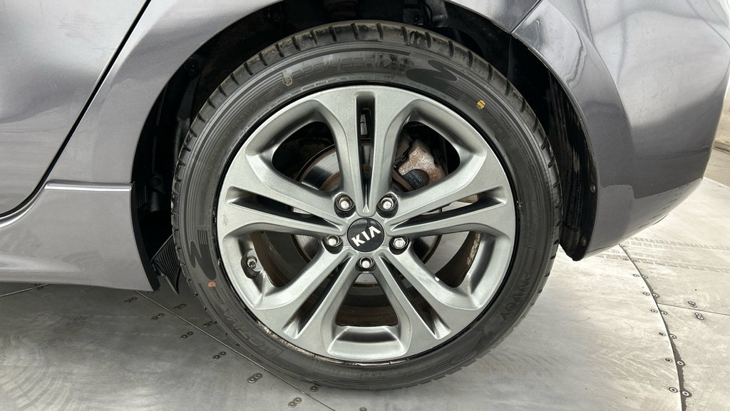 Kia Ceed 1.6 Crdi Gt-line Isg White #24