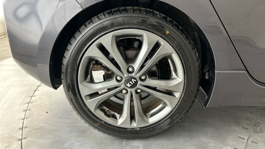 Kia Ceed 1.6 Crdi Gt-line Isg White #25