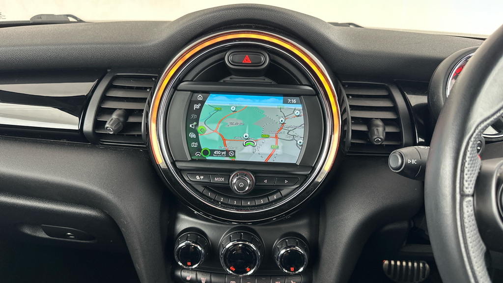 Mini Convertible 2.0 Cooper S Exclusive II Comfortnav Black #21