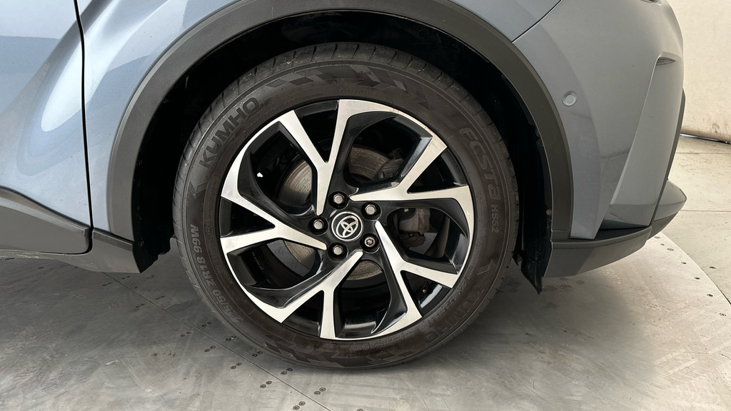 Toyota C-Hr Dynamic Blue #28