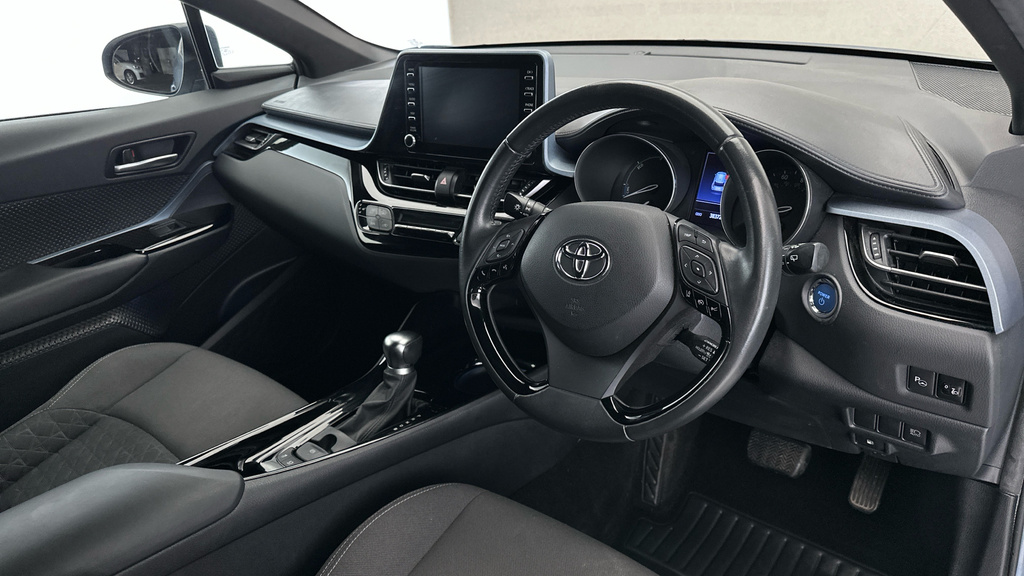 Toyota C-Hr Dynamic Blue #11