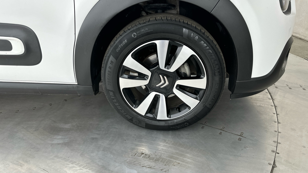 Citroen C3 1.2 Puretech 110 Plus Eat6 Beige #24