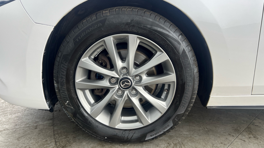 Mazda 3 2.0 E-skyactiv-x Mhev 186 Gt Sport Tech 2021 Black #24