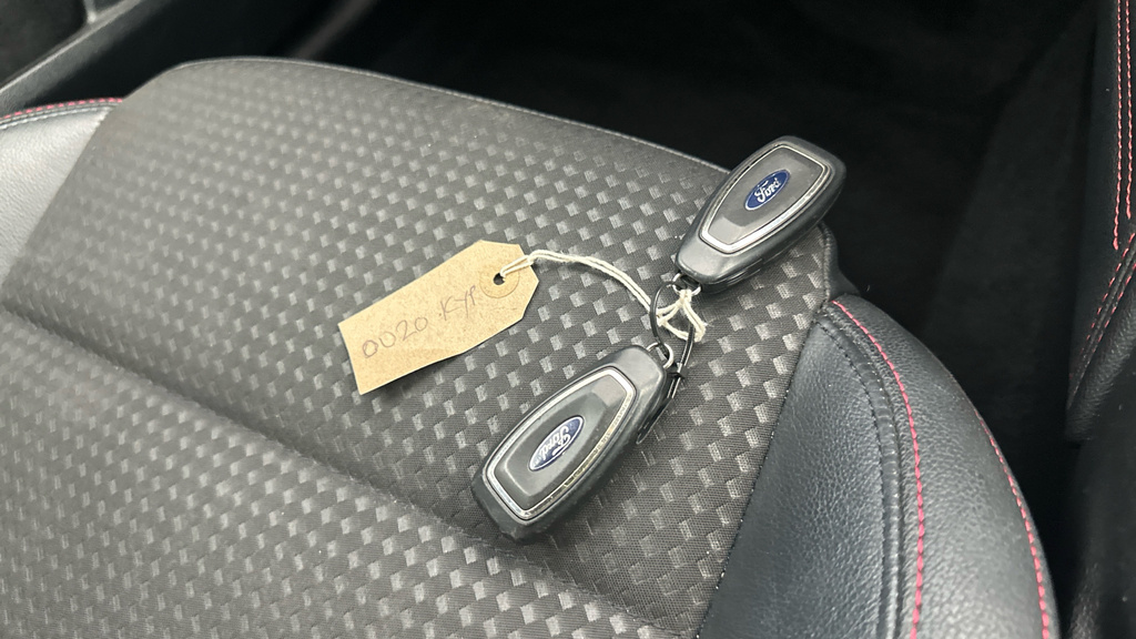 Ford Focus 1.0 Ecoboost 125 St-line Silver #30