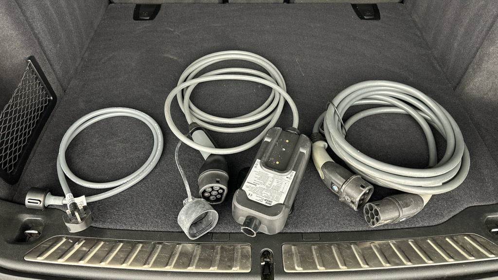 BMW iX3 80Kwh Premier Edition Black #29