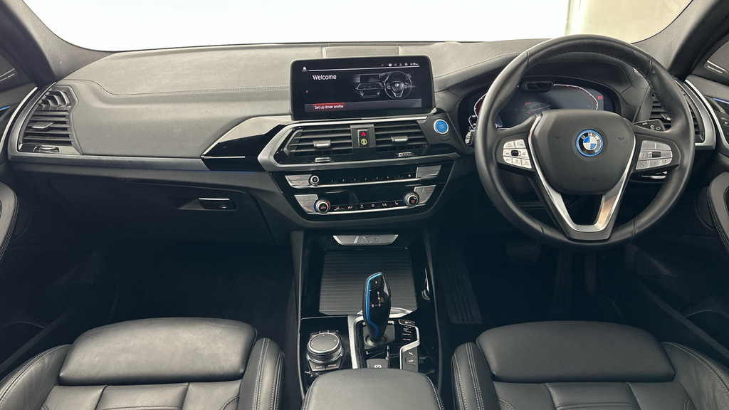 BMW iX3 80Kwh Premier Edition Black #13