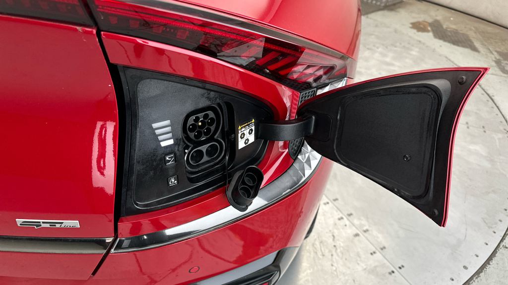 Kia EV6 77.4Kwh Gt-line S Awd Red #32