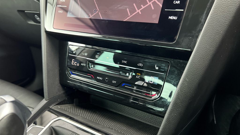 Volkswagen Passat R-line Grey #17