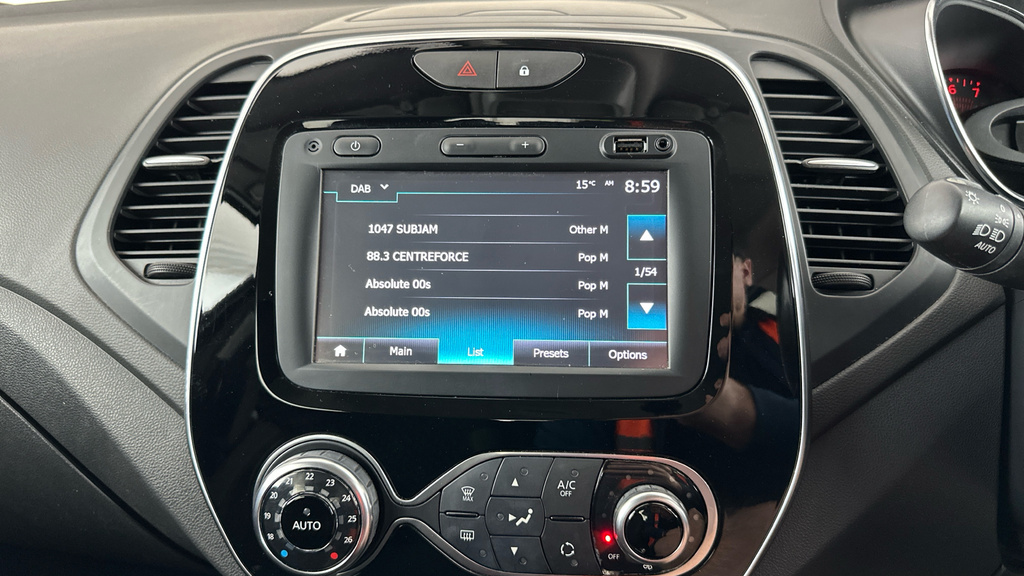 Renault Captur Signature Nav Tce Black #13