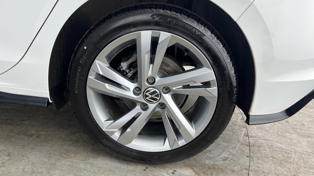 Volkswagen Golf R-line White #24