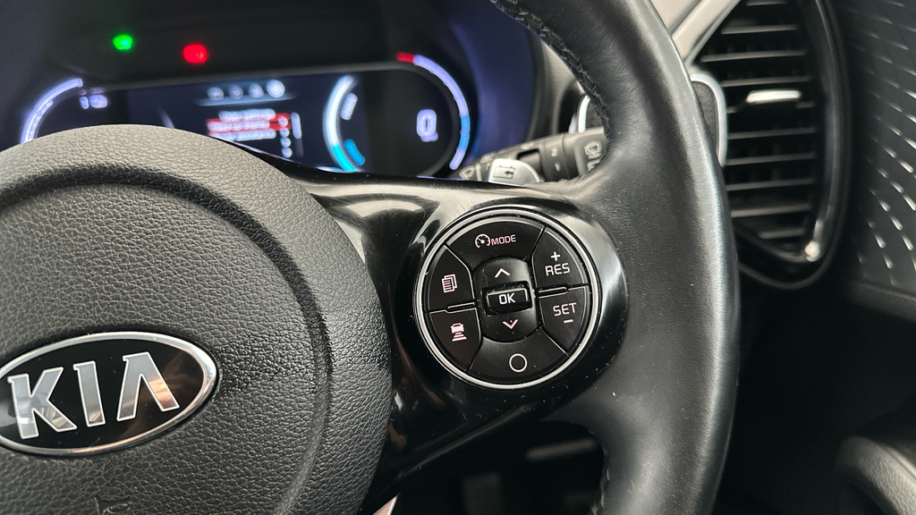 Kia Soul First Edition White #15