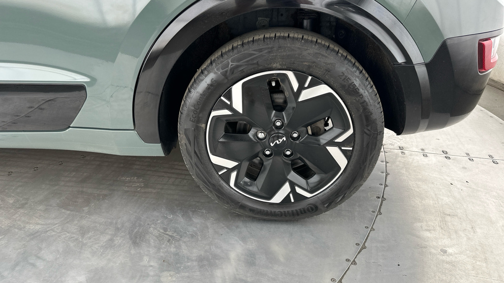 Kia e-Niro 150Kw 2 65Kwh White #24