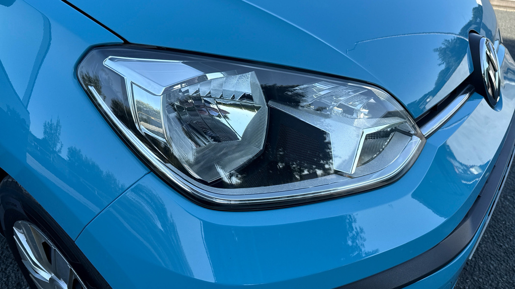 Volkswagen Up Move Up Black #27