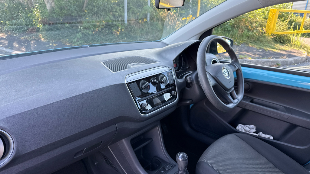 Volkswagen Up Move Up Black #9