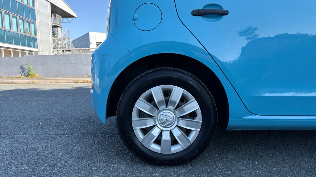 Volkswagen Up Move Up Black #19
