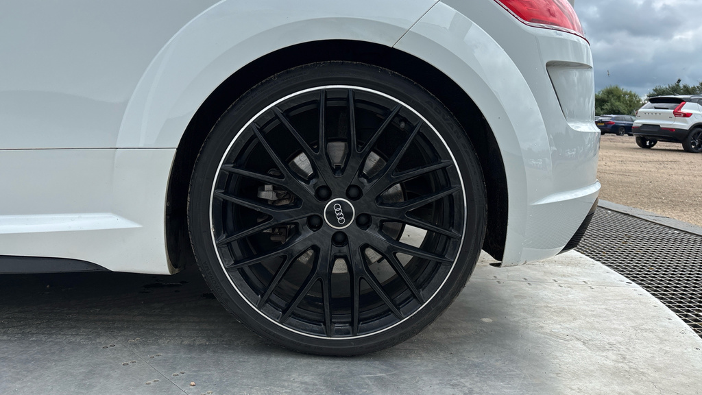 Audi TT Tt S Line Black Edition 40 Tfsi S-a White #29