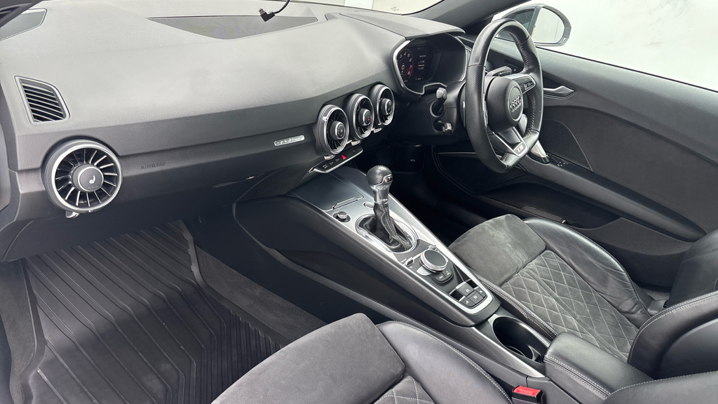 Audi TT Tt S Line Black Edition 40 Tfsi S-a White #13