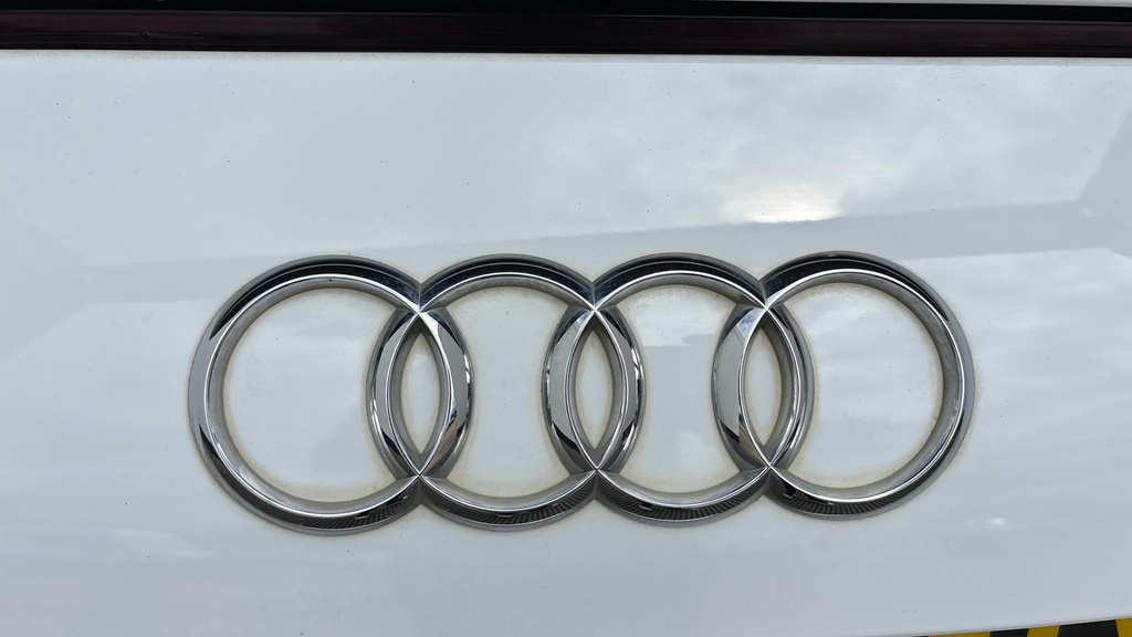 Audi TT Tt S Line Black Edition 40 Tfsi S-a White #32