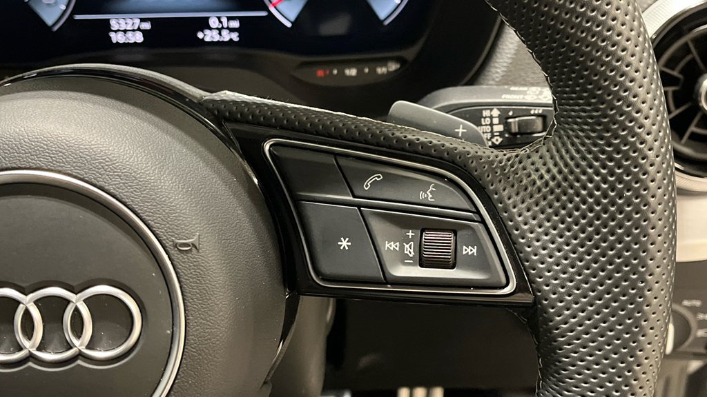 Audi Q2 35 Tfsi S Line Silver #34