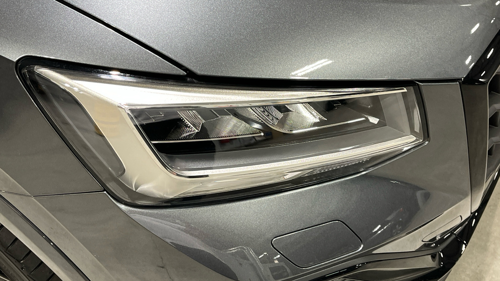 Audi Q2 35 Tfsi S Line Silver #44