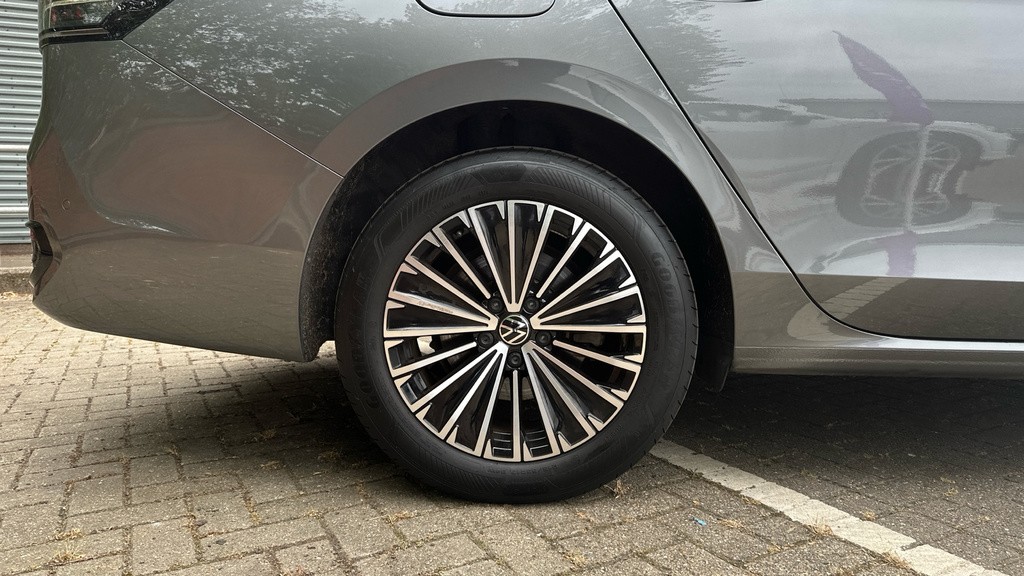 Volkswagen Passat R-line Dsg White #18