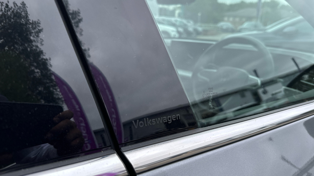 Volkswagen Passat R-line Dsg White #28