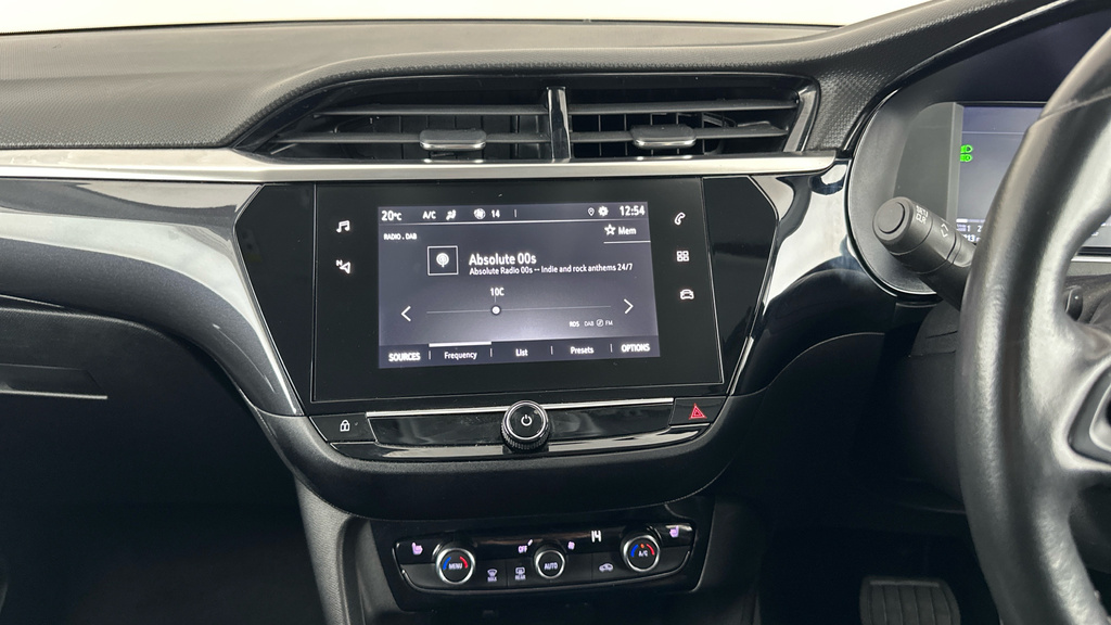 Vauxhall Corsa Corsa Se Edition Red #19