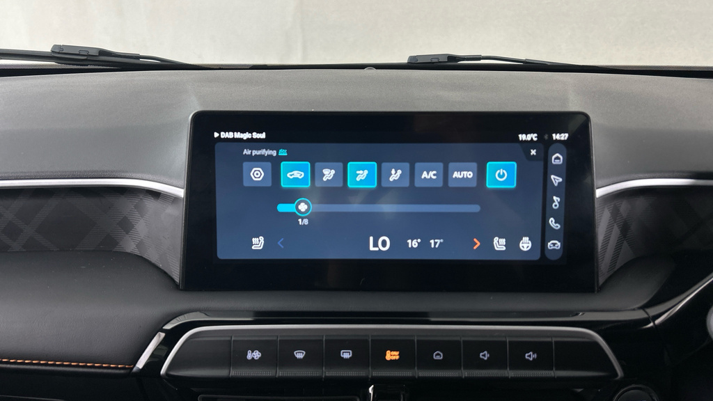 MG MG3 1.5 Hybrid Trophy Black #13