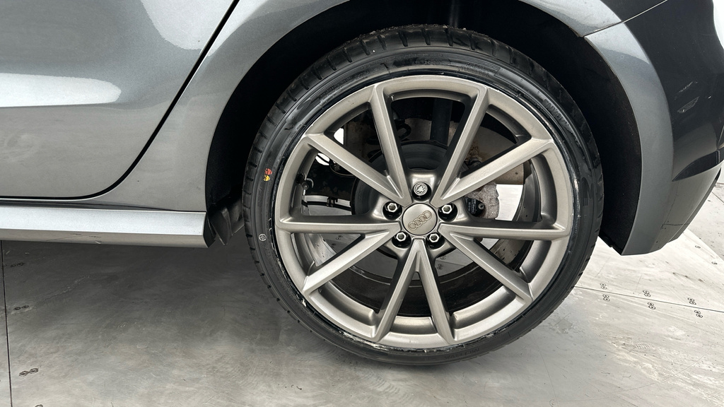 Audi A1 A1 Sport Tfsi Black #24