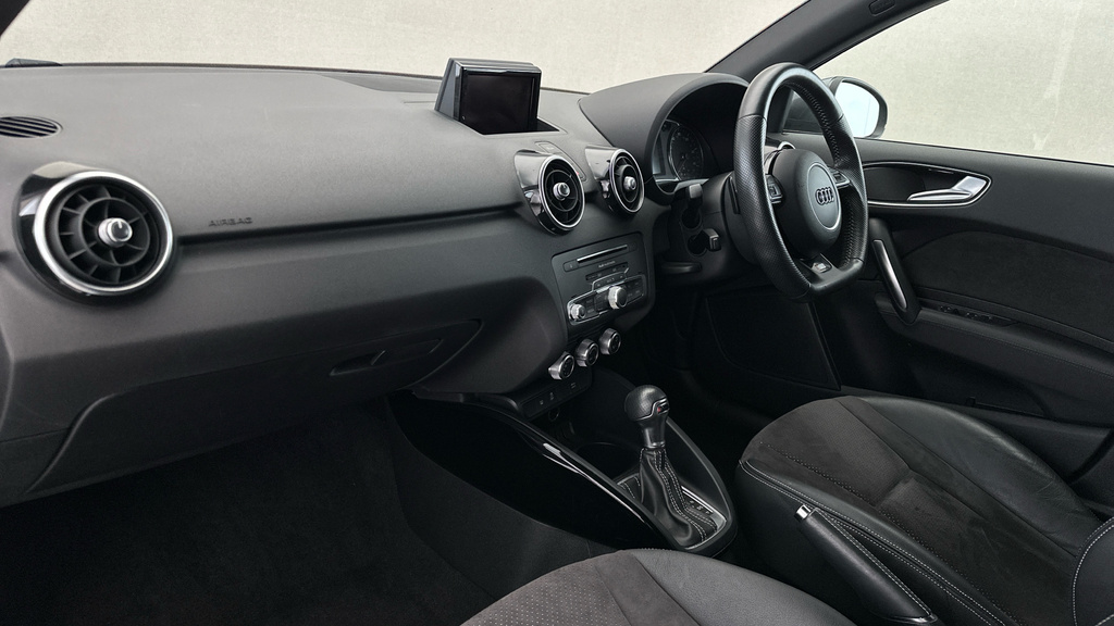 Audi A1 A1 Sport Tfsi Black #12