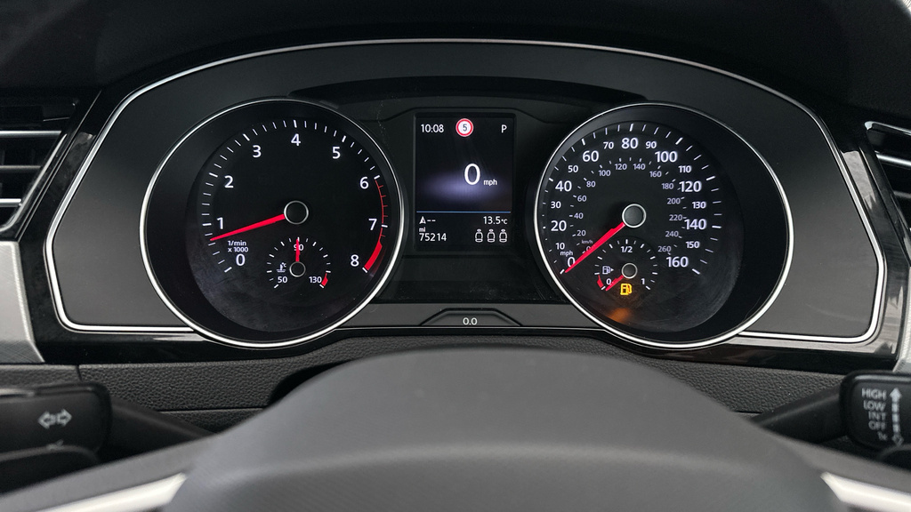 Volkswagen Passat Gte Grey #21