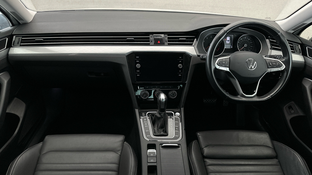 Volkswagen Passat Gte Grey #13