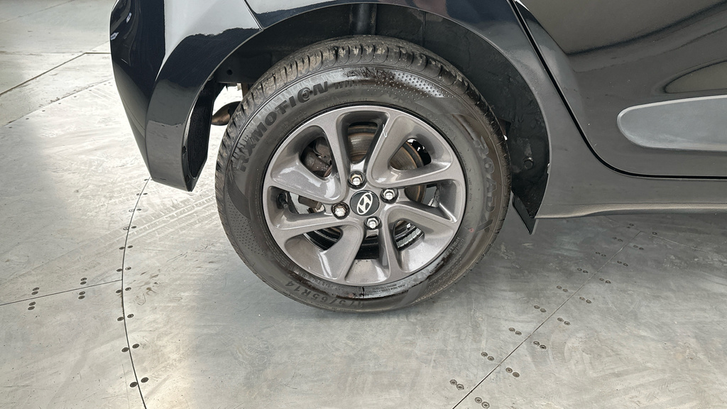 Hyundai I10 Premium Grey #22