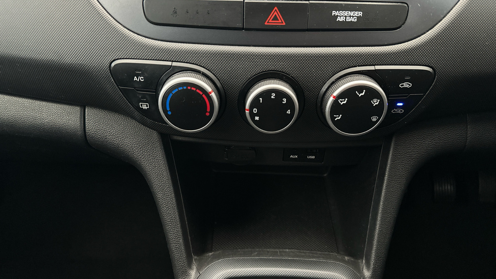 Hyundai I10 Play Blue #14
