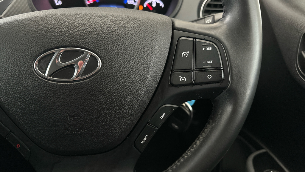 Hyundai I10 Play Blue #13