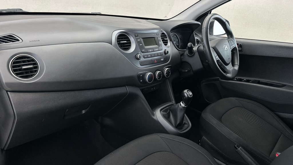Hyundai I10 Play Blue #10