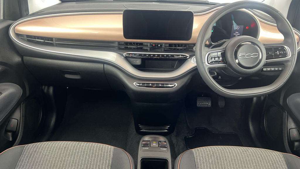 Fiat 500E 42Kwh Icon Black #11