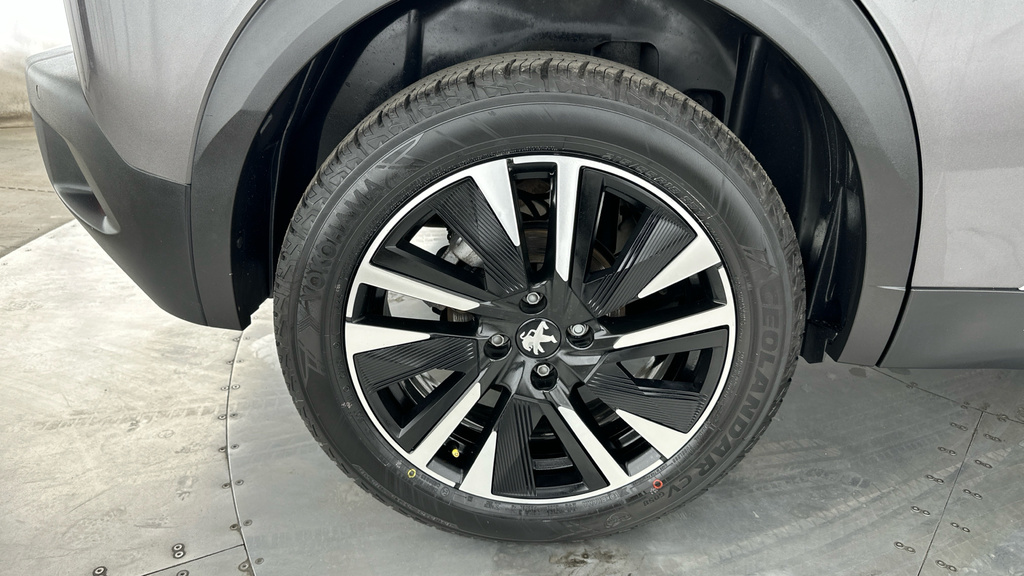 Peugeot 2008 1.2 Puretech Active Grey #28